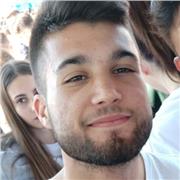 Daría clases de mates en general y también podría de química